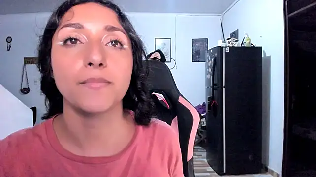 Adrena_10 - Hello guys today plug show 😈