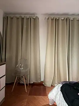 Samantha_e2 - panty off