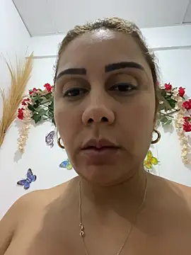 Maymercy - Mounted Dildo + Squirt
