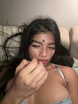 AgathaGeorgiou - Oil body and sexy dance