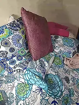 Sarita_Summer - SQUIRT IN DOGGY