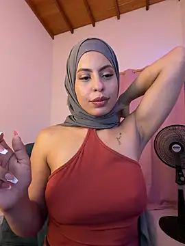 JannaNader12 - Big squirt in your mouth