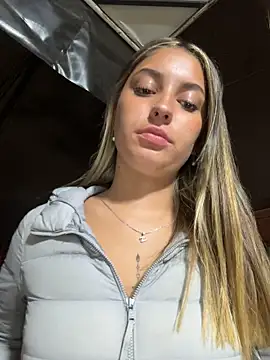 Lucifer-firee - Oil or cream on my tits 💧🍒