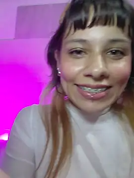Hairy_ptt - Squirt + stripties sexy + twerk