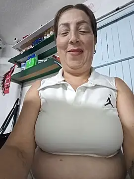 Estefania_Arce - Show pussy
