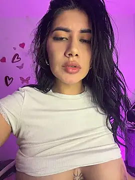 Clarachanelricek - Play with my pussy fingers deep
