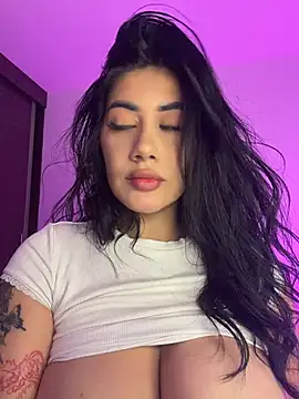 Clarachanelricek - Play with my pussy fingers deep