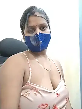 Hotyrani07 - Boobs oil massage