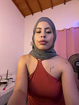 JannaNader12 - Big squirt in your mouth