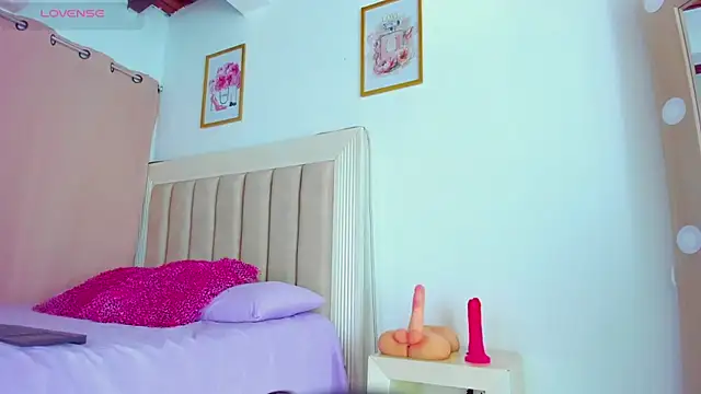 Fabianacutee - fingers in my pussy