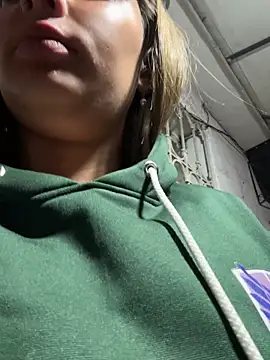 Lucifer-firee - Oil or cream on my tits 💧🍒