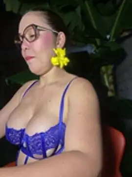 AnnaJaimes - 💖 Doggy and remove panty🍑
