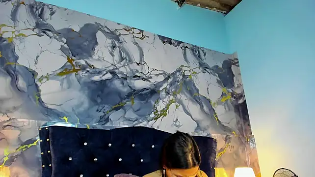 Larissa_Frost - Fuck me with a cucumber.