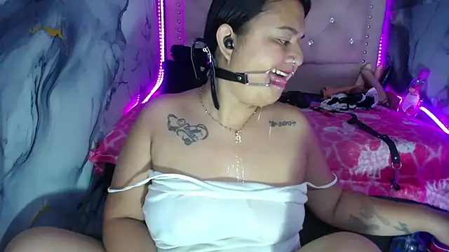 violetaass