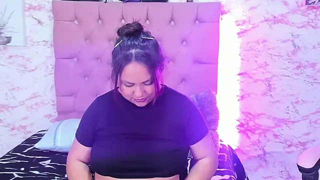 emma_luxxe