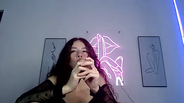 Rihana14 - 🤤 Mount Dildo and being a squirting 🤤