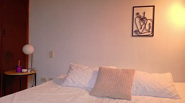 CamiRosse18 - Play Tits😍🥰❤️