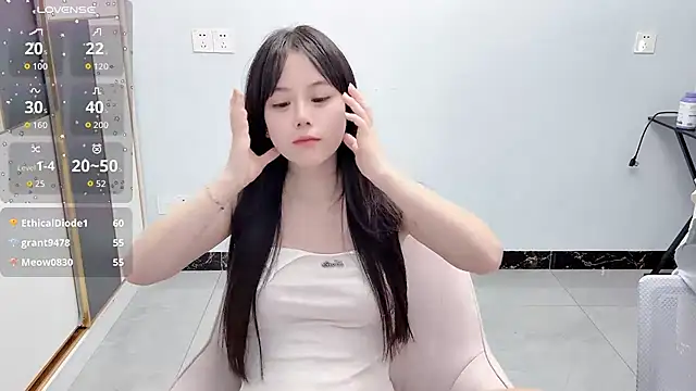 Linlin_bai - 脱一件衣服