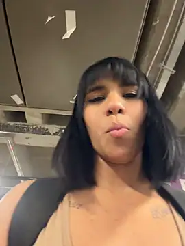 AlaiaStearling_ - Flash pussy