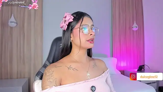 Dulce_glow_ - without panties