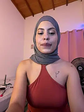 JannaNader12 - Big squirt in your mouth