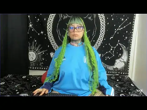 Driana_atee - get naked and ride dildo