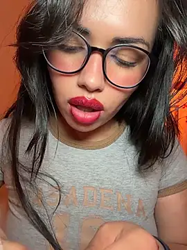 Andra_rose - MORE CREAMY PUSSY 🐫