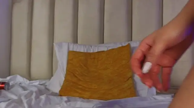 Miss_Honey_21 - 10 Hard Spank Ass + Squeeze Ass