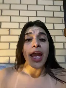 Nandahotcasada - Sentar no dildo gostoso 🤤