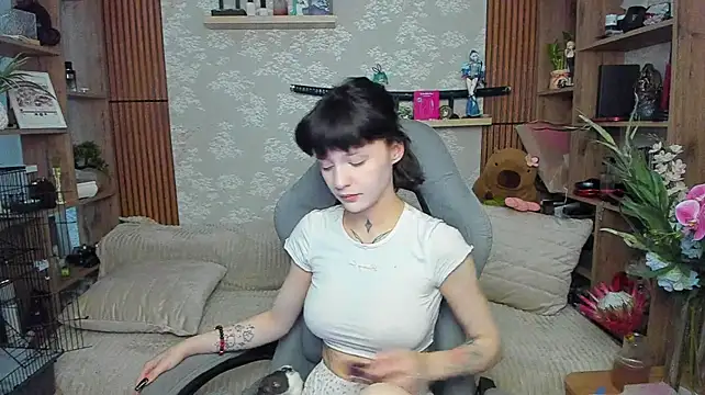 AniParadise - 1 vibration - 1 slap ass (no more 20)