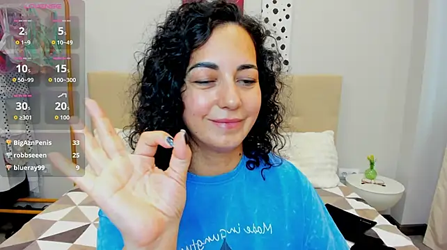Linda_Insatiable - lick lips sensually