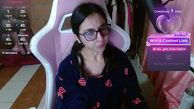 Maggie_Fox3 - SHOW CUM