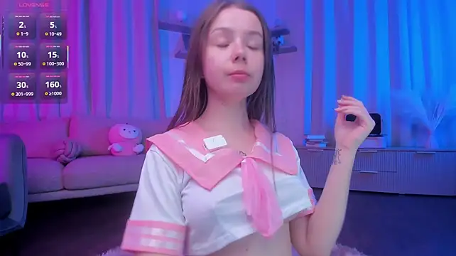 DominikaElis - Crazy pillow ride