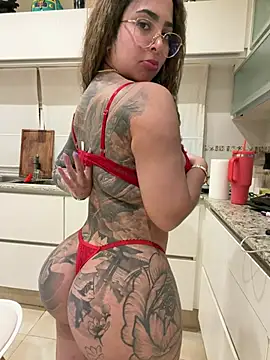 Maferalvarexxx - Show tits + slaps