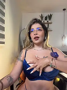 LisaMonroe_
