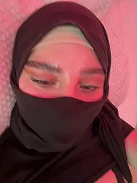 Amaal_ - Play with my tits❤️