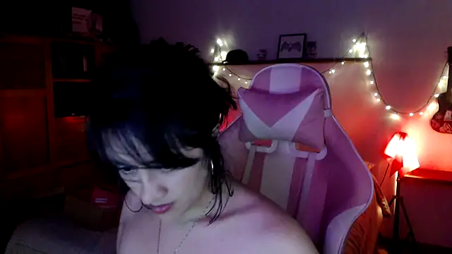Venus_666 - naked/ lick armpits