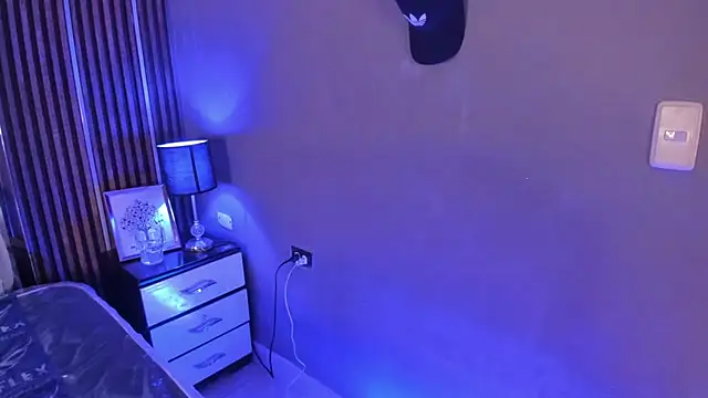 ORIANNA_21 - Hold deepthroat 1 min 👅