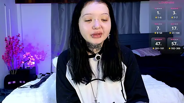 Lein_Bone - fingering ass