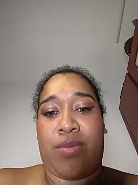 Yera_brown69 - Fuck your fat pussy 🤤