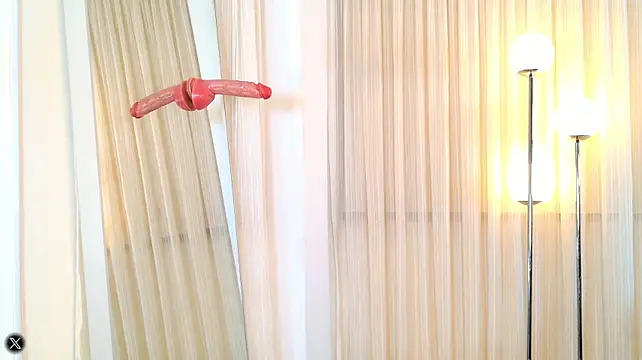 Lissetlong69 - Kiss myself in the mirror
