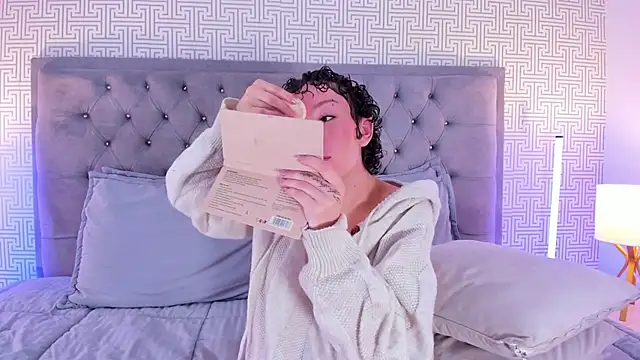 NohaCooper - Oil Tease