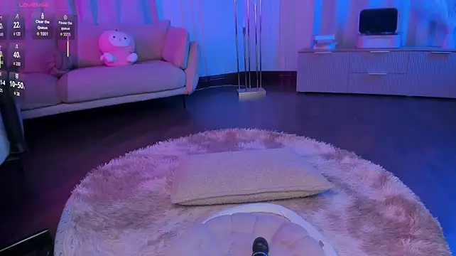 DominikaElis - Cumshot on my sweet tits
