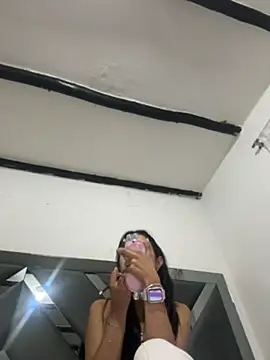 Victoria_alson - Fingers in my ass in style doggy 💦🔥😈