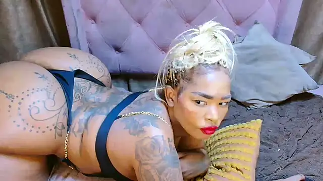 AFRICANGODDESSXXX - Buy Jet... I DO NOT DO HOOK UPS