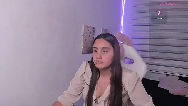 Kir_ely - Show tits