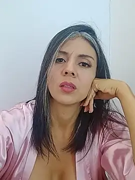 Cristinarichy - Show your tits