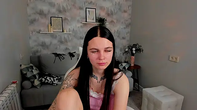 Mihcela_Furett - tip 155 and win the prize !