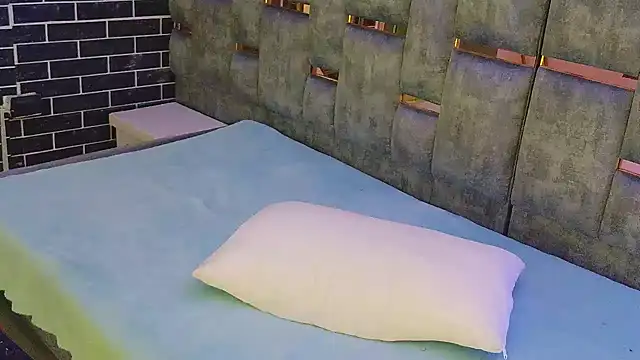TaliaSkyx21 - 😈desnuda con mi hombre araña