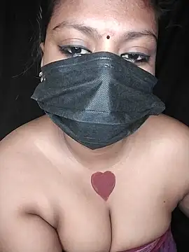 Tamil_Kanmani - Full nude in live for 3 mins